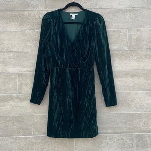 Elegant Green Velvet Dress